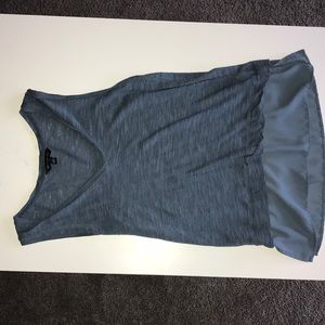 Banana Republic flowy tank